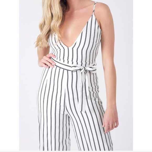 🆕Emma White / Black Pinstripe Wide Leg Jumpsuit - Picture 5 of 5